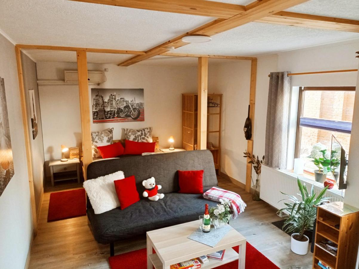 Ferienwohnung Am Markt Tangermünde Exterior foto